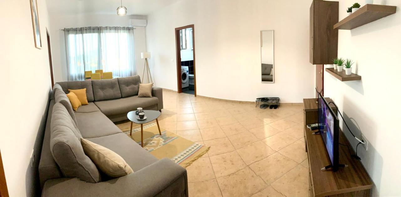Sea La Vie Apartments Sarandë 外观 照片