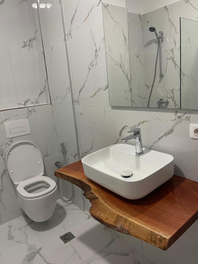 Sea La Vie Apartments Sarandë 外观 照片