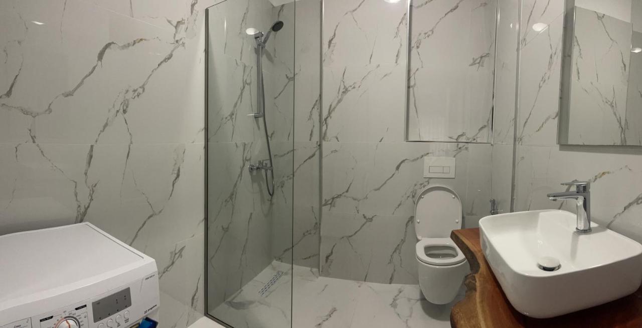 Sea La Vie Apartments Sarandë 外观 照片